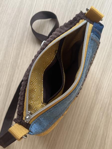 "Flickenwerk II/7" - GELB-BRAUN-JEANS